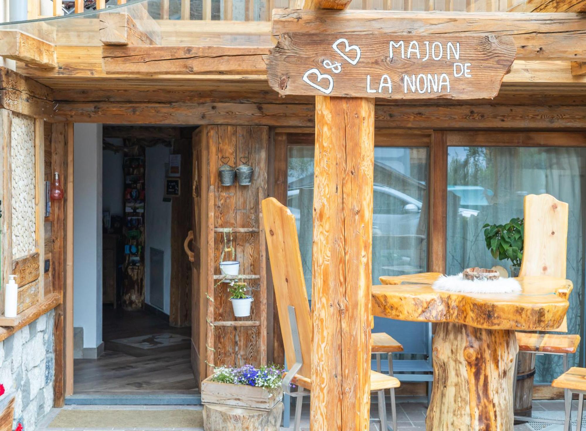 Majon De La Nona Hotel Поца ди Фаса Екстериор снимка
