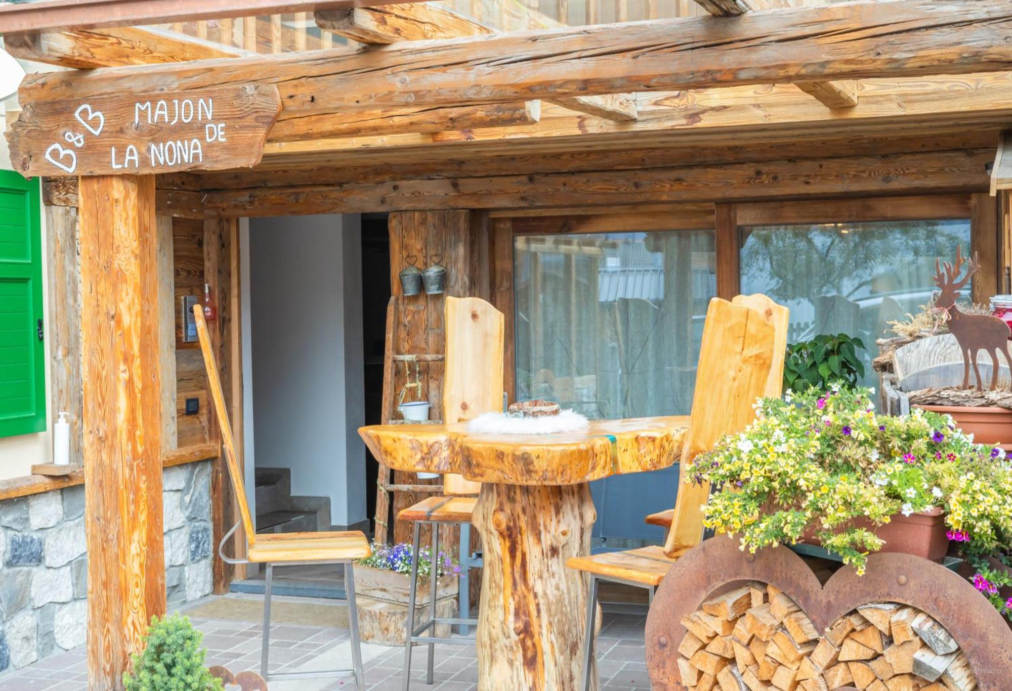 Majon De La Nona Hotel Поца ди Фаса Екстериор снимка